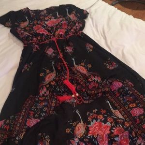 Large hi-Lo festive dress